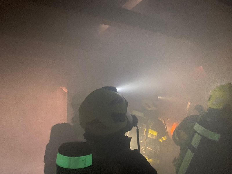 Dachstuhlbrand Faak (Bild 4)